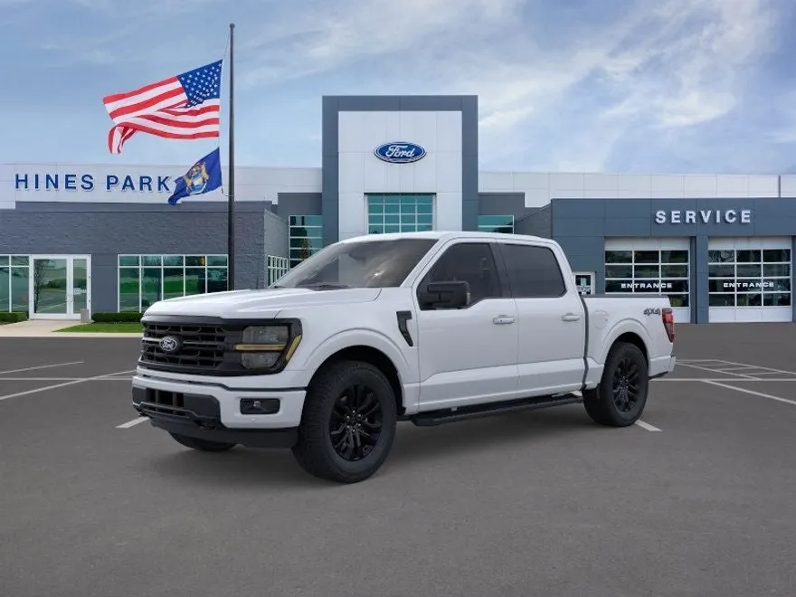2025 Ford F-150 XLT photo 1