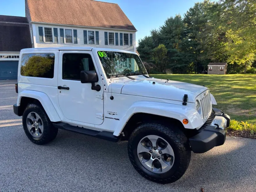 2018 Jeep Wrangler Sahara photo 1
