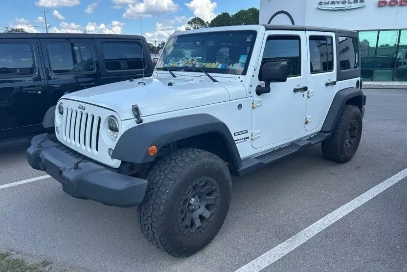 2018 Jeep Wrangler Unlimited Sport photo 1