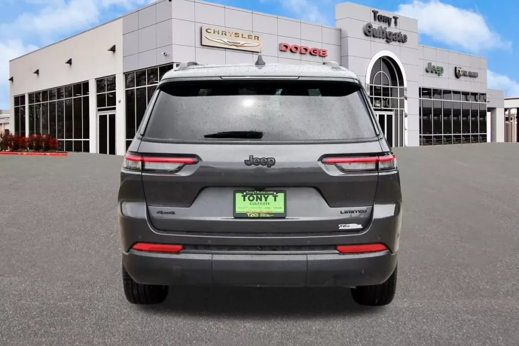 2025 Jeep Grand Cherokee Limited photo 1