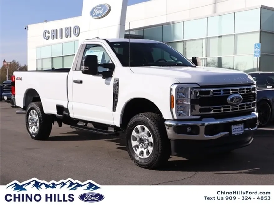 2024 Ford F-350 XLT photo 1