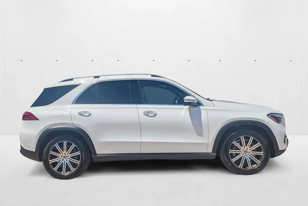 2025 Mercedes Benz GLE 350 4MATIC photo 1