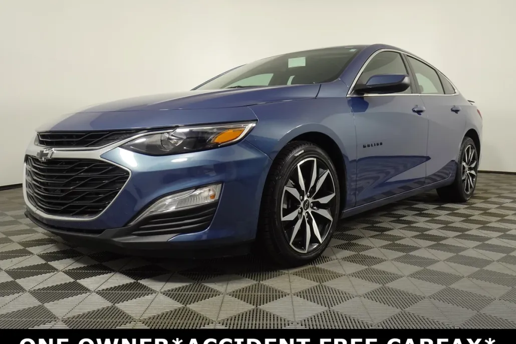 2024 Chevrolet Malibu RS photo 1