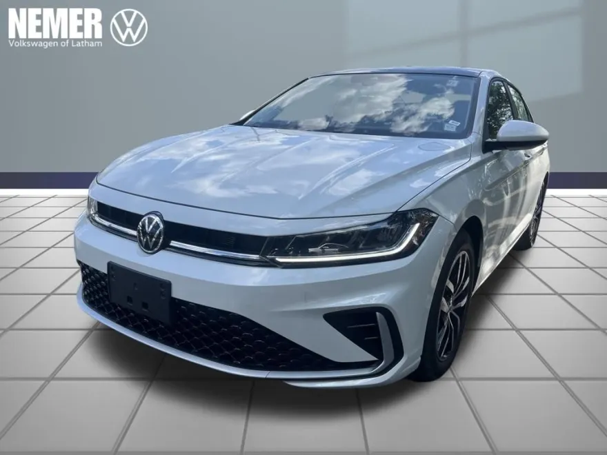 2025 Volkswagen Jetta 1.5T SE photo 1