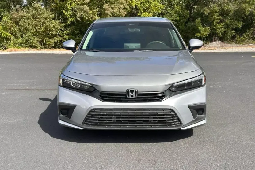 2022 Honda Civic LX photo 1