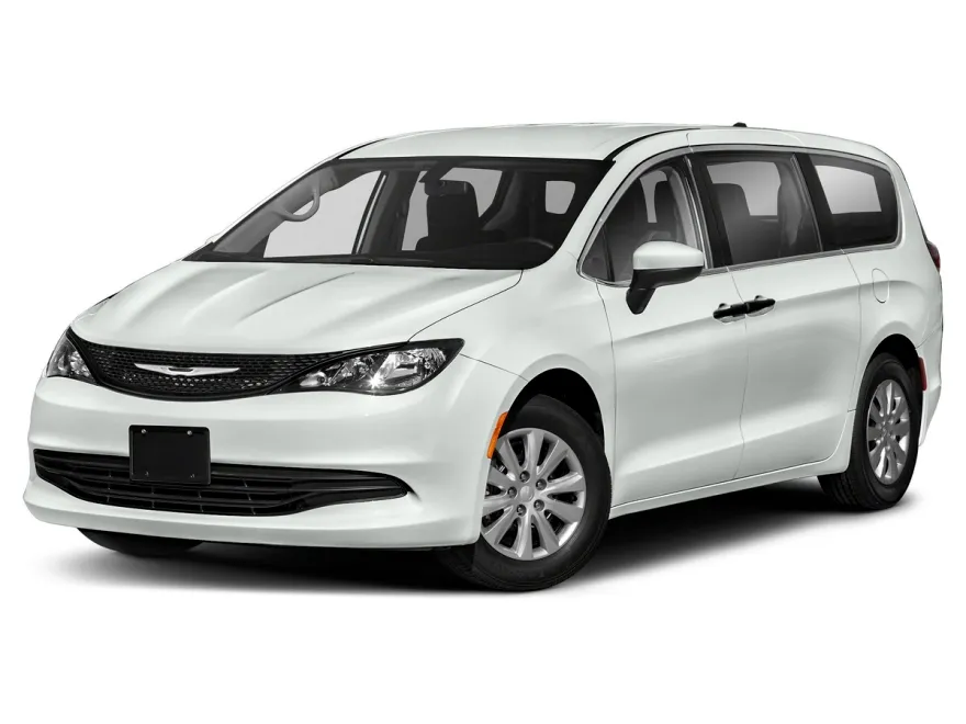 2021 Chrysler Voyager LXi photo 1