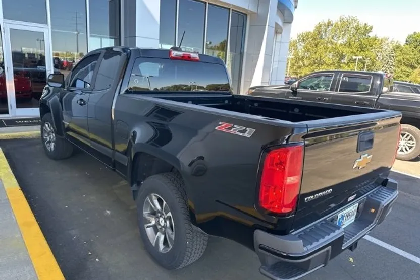 2015 Chevrolet Colorado Z71 photo 1
