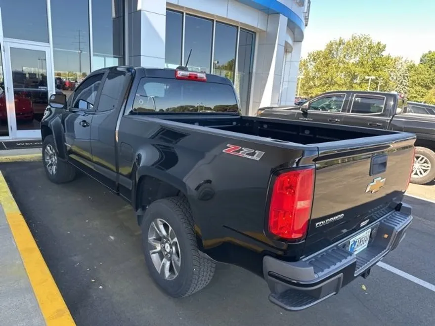 2015 Chevrolet Colorado Z71 photo 1