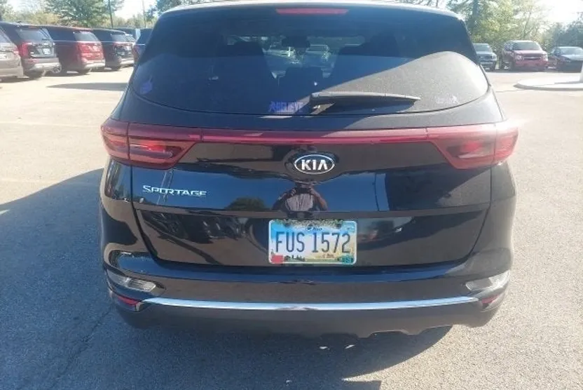 2022 Kia Sportage LX photo 1