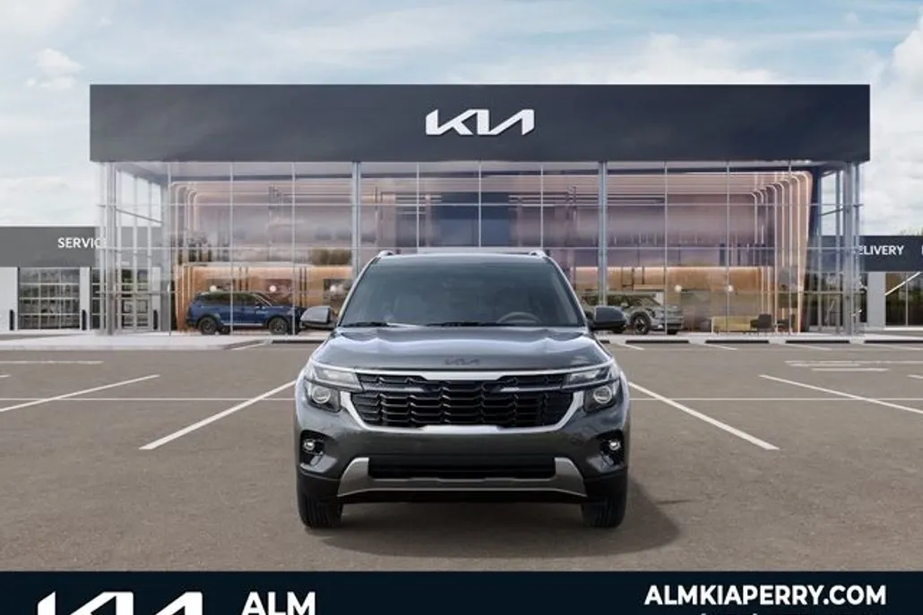 2025 Kia Seltos EX photo 1