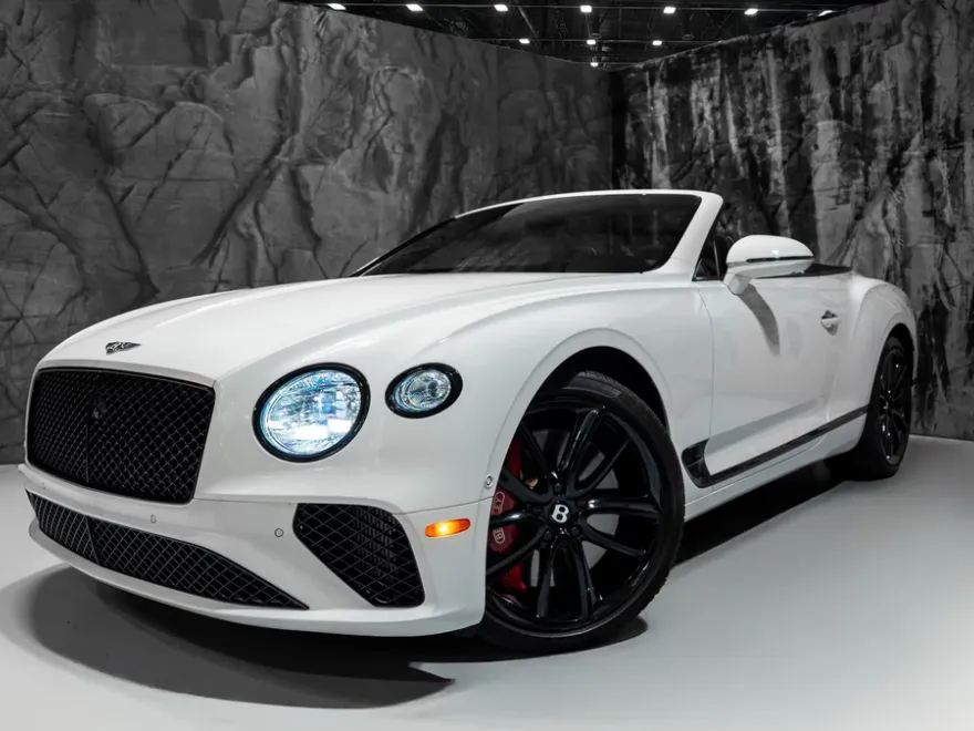 2022 Bentley Continental GT V8 photo 1
