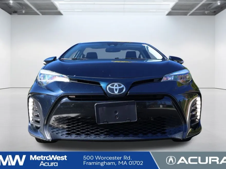 2019 Toyota Corolla L photo 1