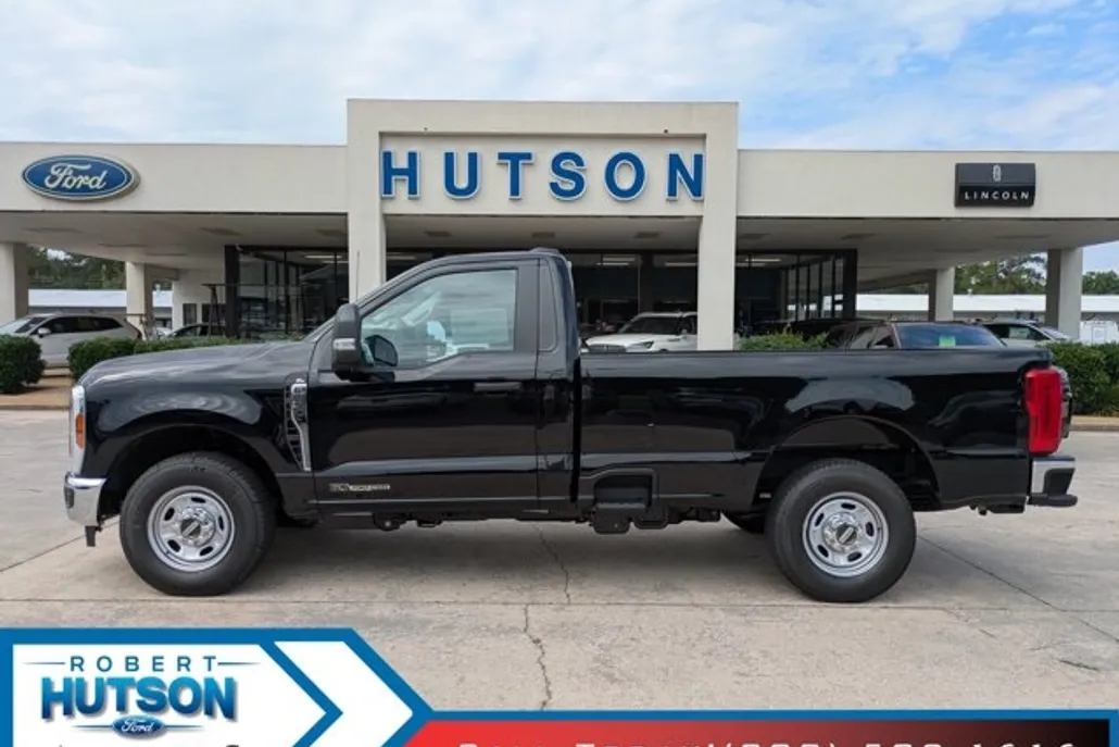 2025 Ford F-250 XL photo 1