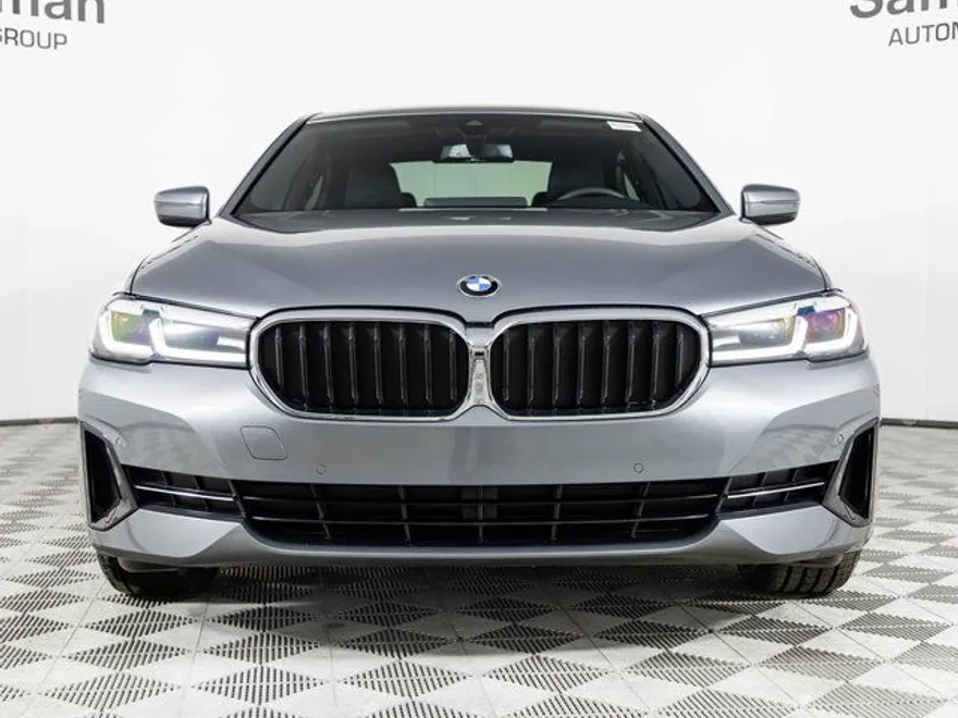 2023 Bmw 530i photo 1