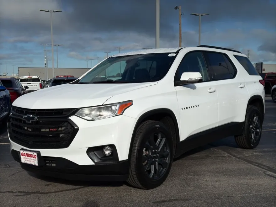2021 Chevrolet Traverse RS photo 1