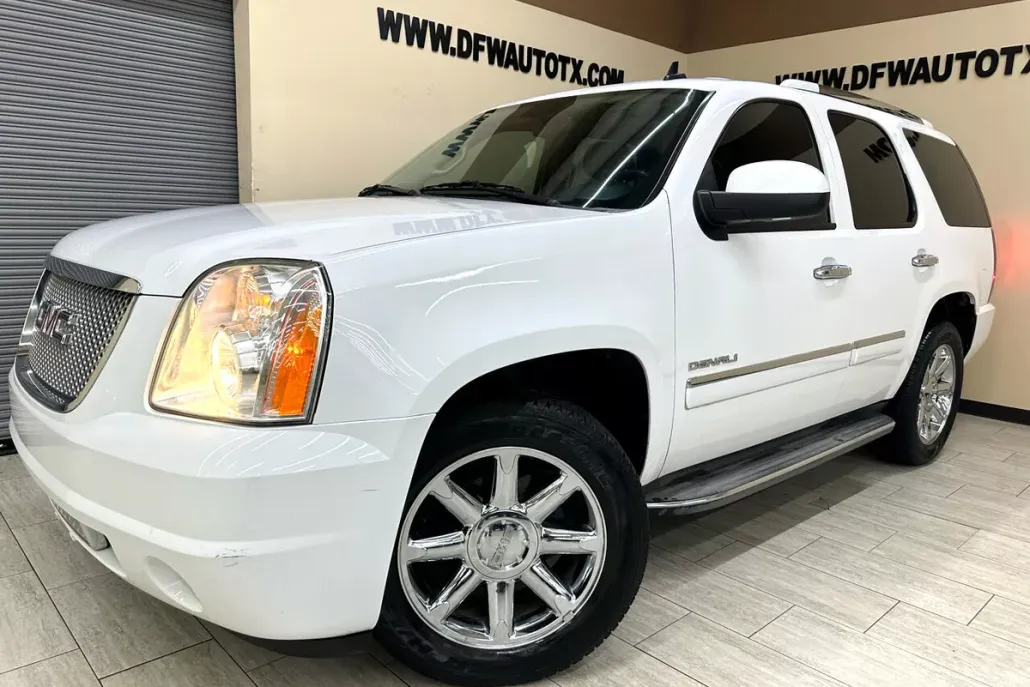 2014 Gmc Yukon Denali photo 1