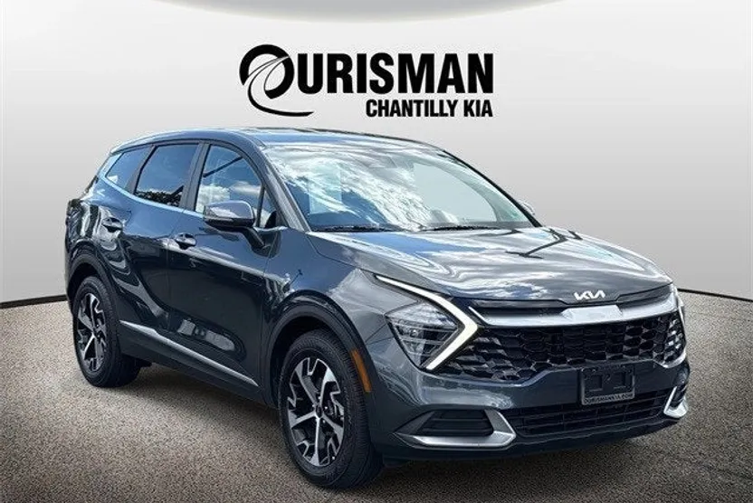 2024 Kia Sportage EX photo 1