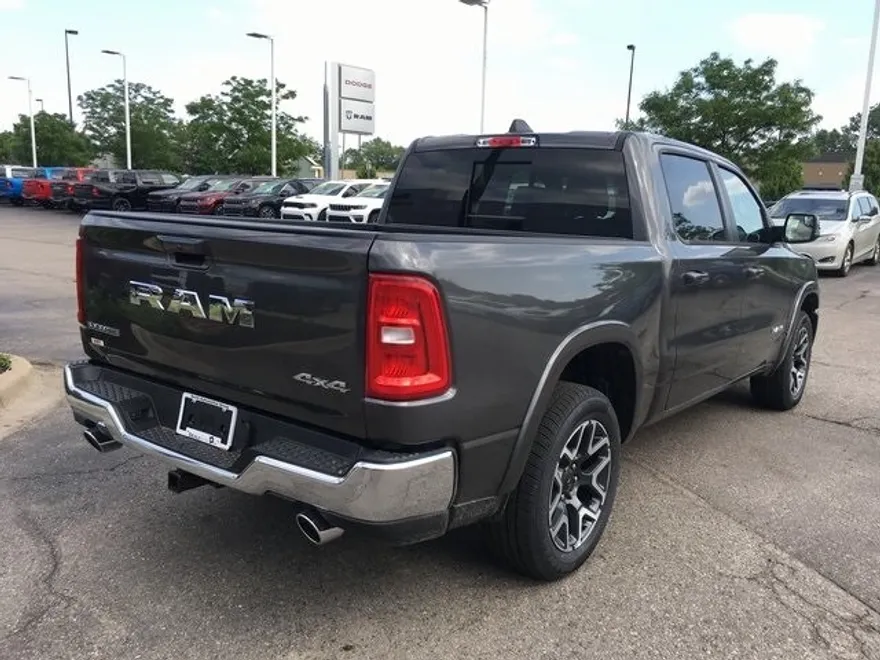 2025 Ram 1500 Laramie photo 1