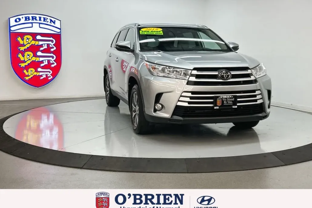 2019 Toyota Highlander XLE photo 1