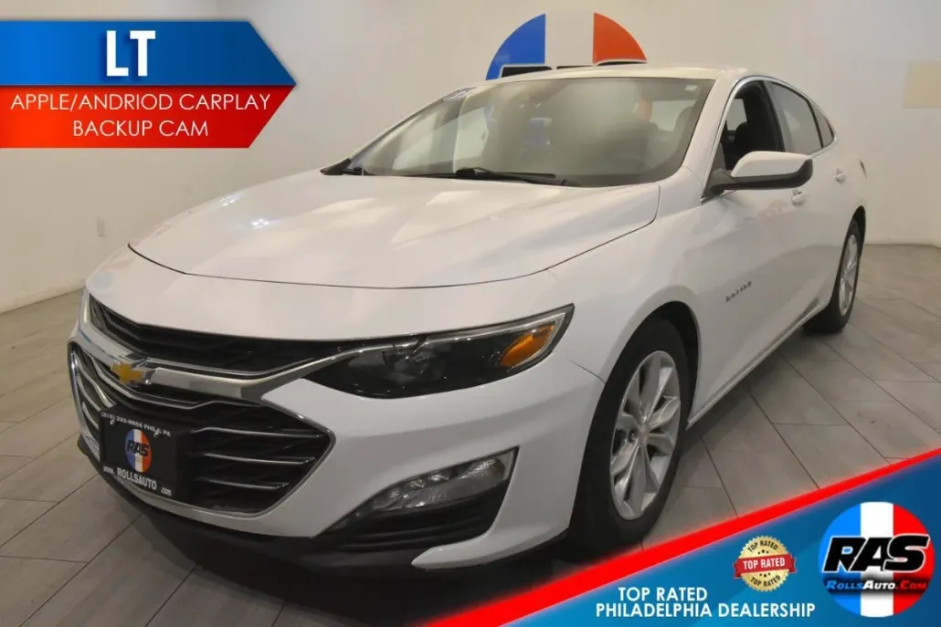2023 Chevrolet Malibu 1LT photo 1