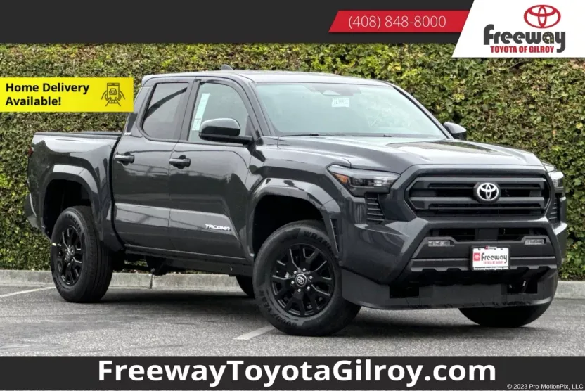 2025 Toyota Tacoma SR5 4x4 Double Cab photo 1