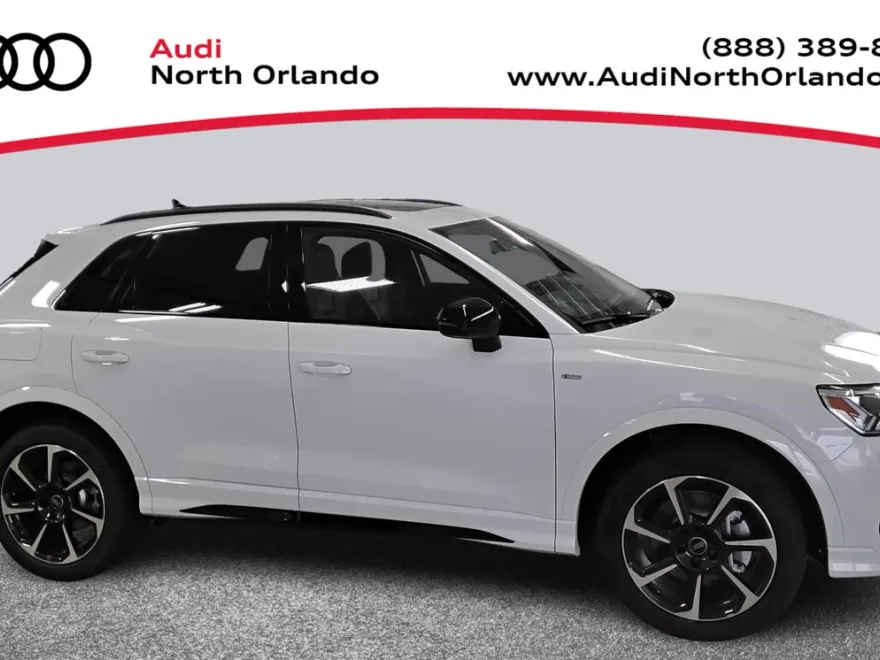 2025 Audi Q3 S line Premium Plus photo 1