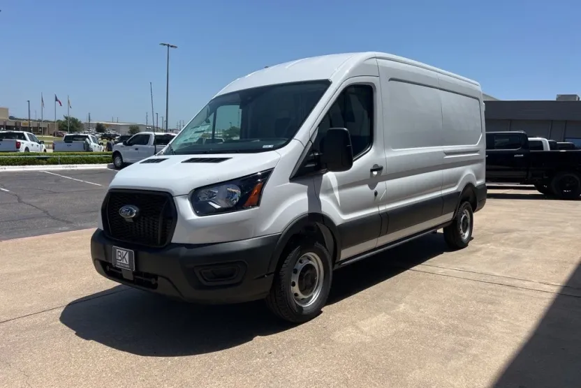 2025 Ford Transit photo 1