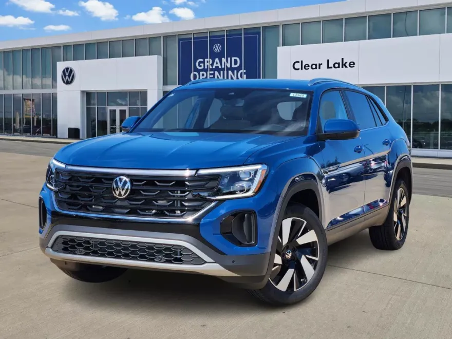 2026 Volkswagen Atlas Cross Sport SE Technology photo 1