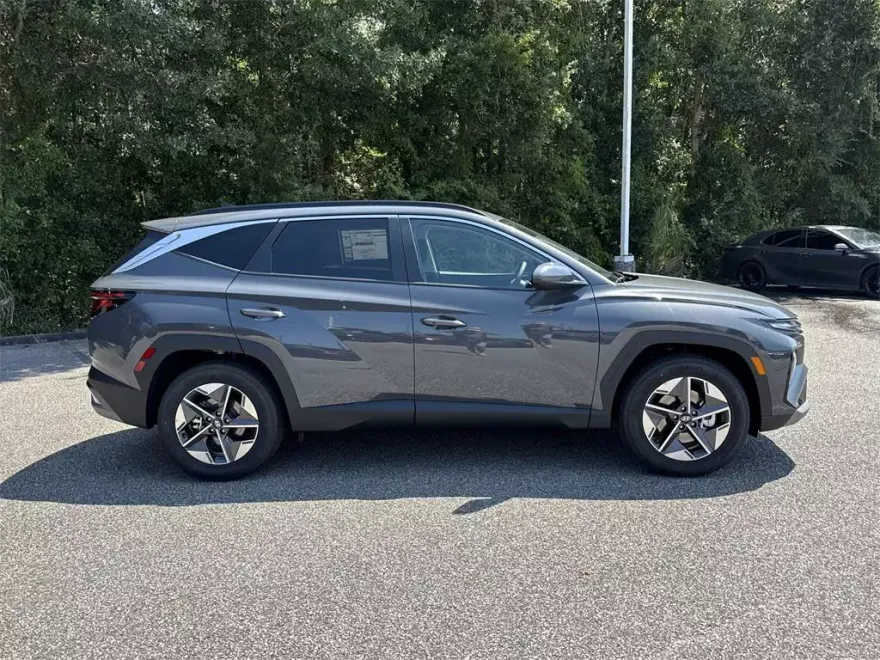 2026 Hyundai Tucson SEL photo 1