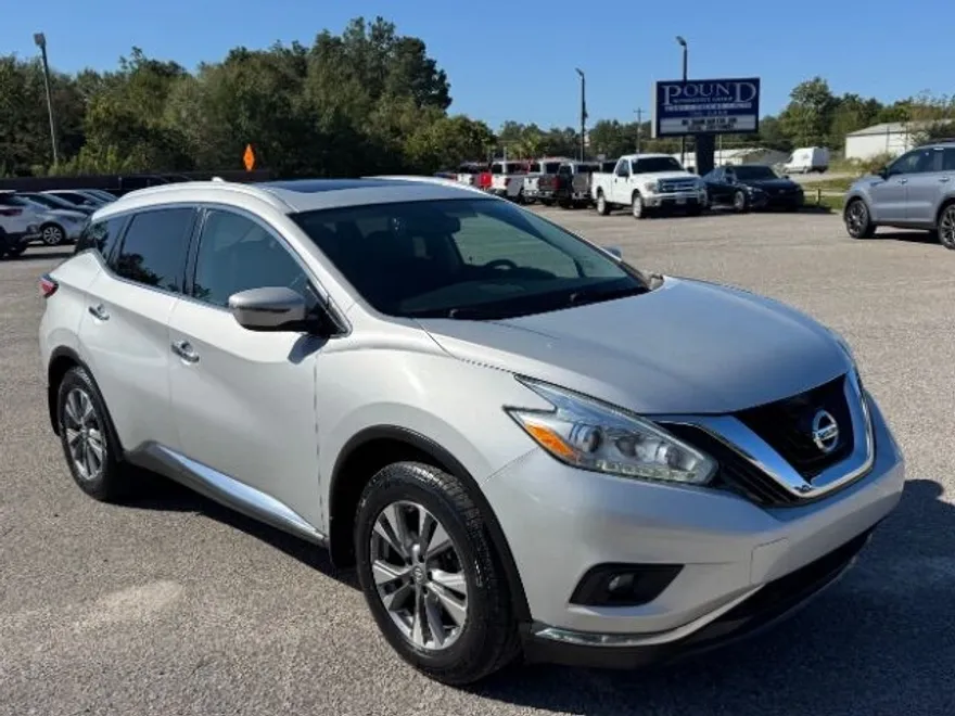 2017 Nissan Murano SL photo 1