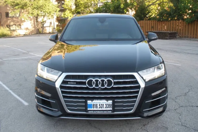 2018 Audi Q7 3.0T Prestige photo 1