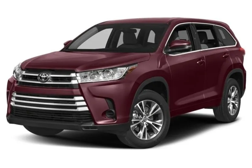 2017 Toyota Highlander LE Plus photo 1