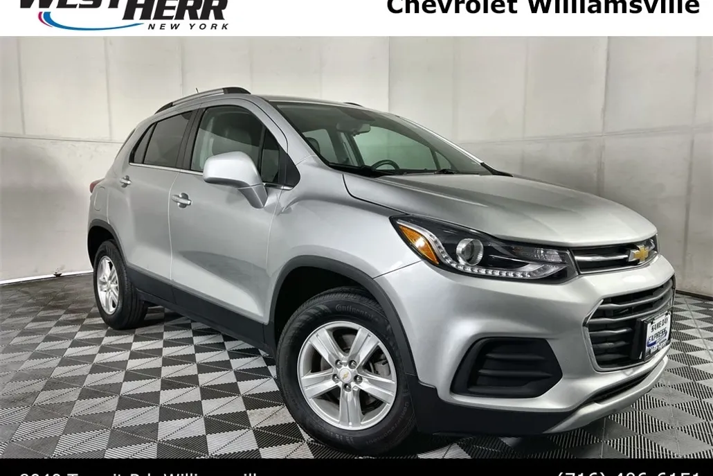 2018 Chevrolet Trax LT photo 1