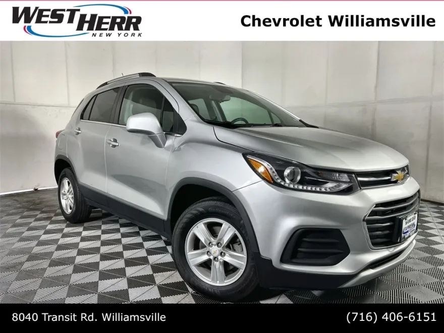 2018 Chevrolet Trax LT photo 1