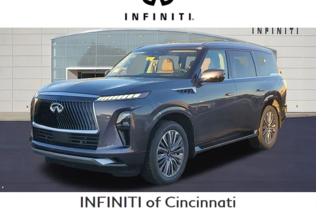2025 Infiniti QX80 Luxe photo 1