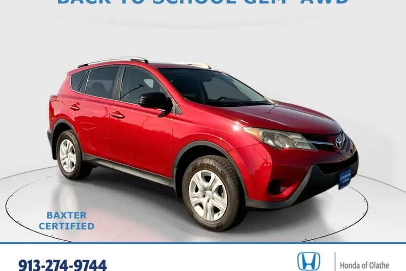 2014 Toyota RAV4 LE photo 1