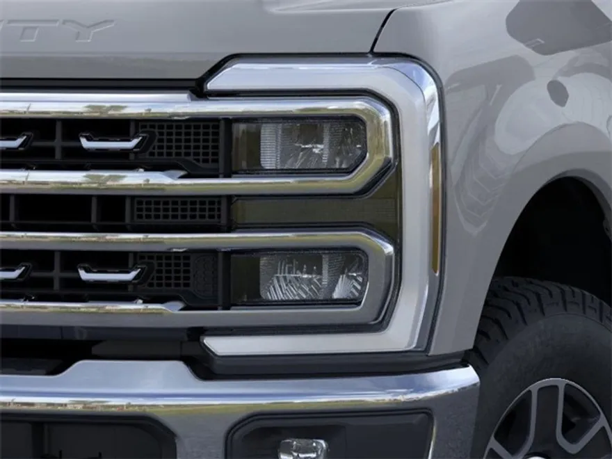 2026 Ford F-250 Lariat photo 1