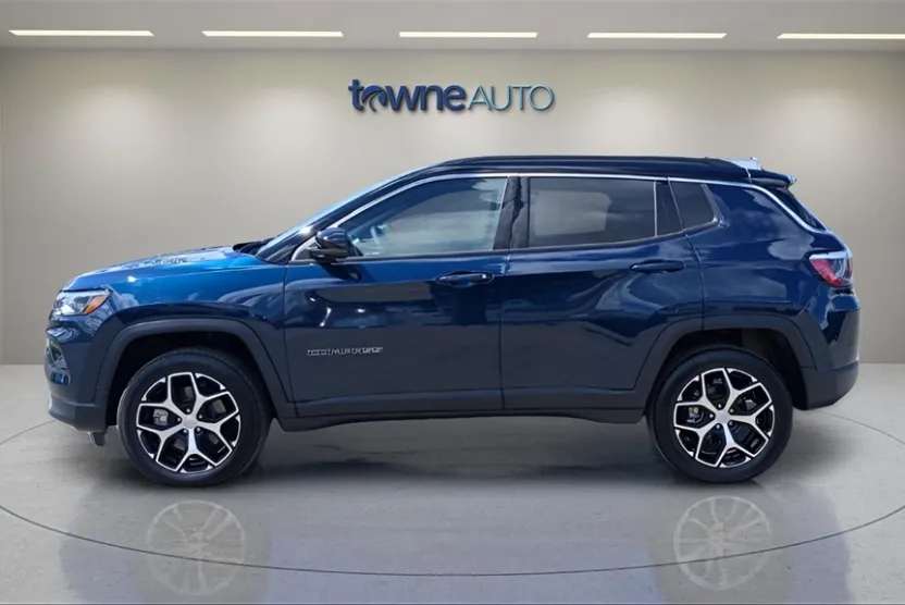 2024 Jeep Compass Limited photo 1