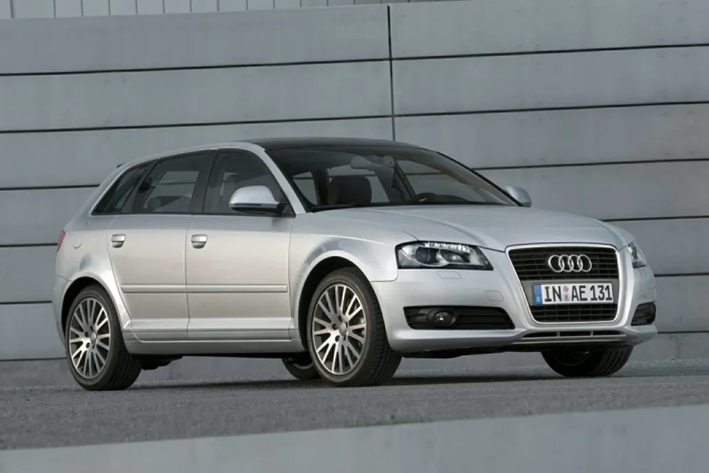 2010 Audi A3 2.0T Premium Plus photo 1