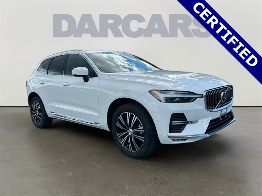 2022 Volvo XC60 B5 Inscription photo 1