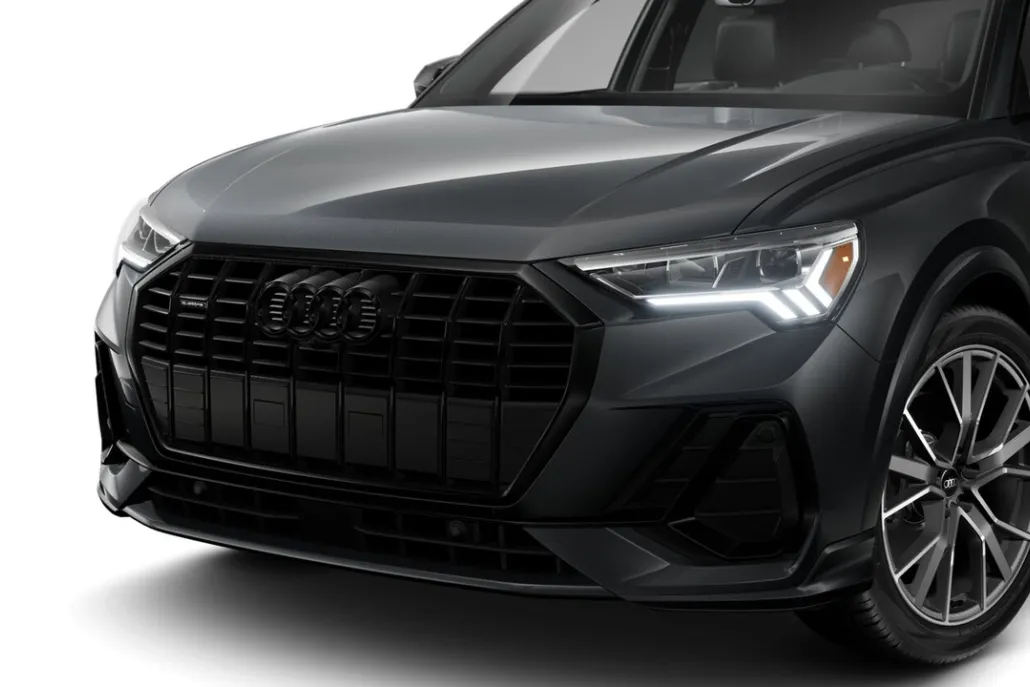 2025 Audi Q3 S line Premium Plus photo 1