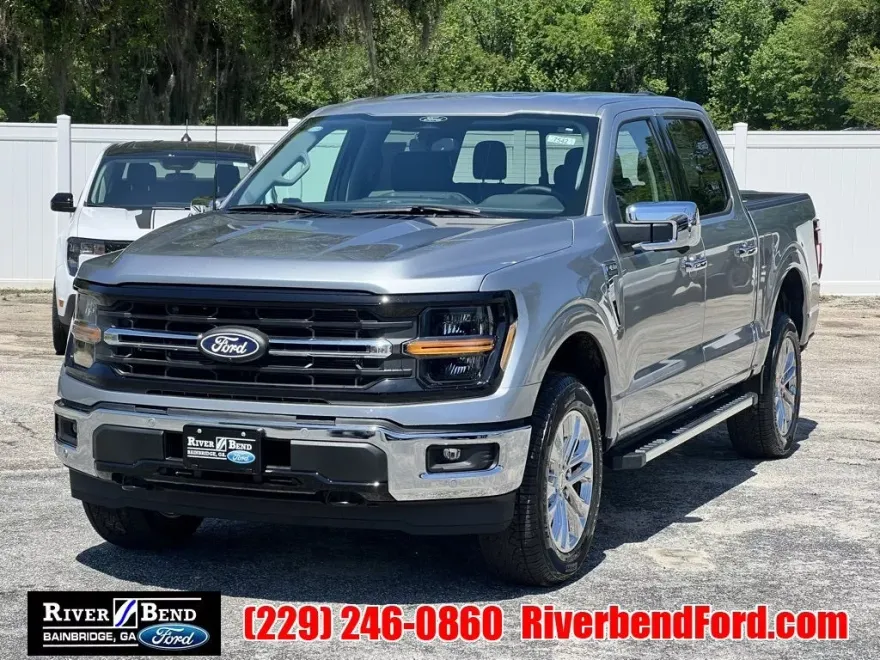 2025 Ford F-150 XLT photo 1