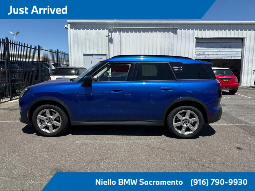 2025 Mini Countryman S ALL4 photo 1