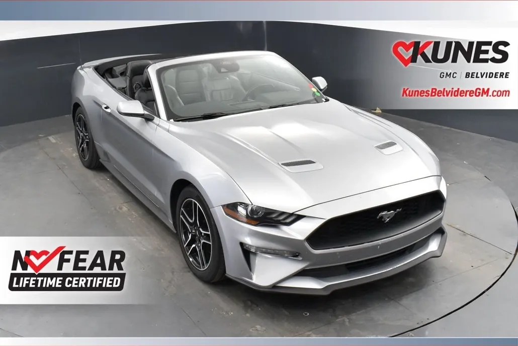 2022 Ford Mustang EcoBoost Premium photo 1