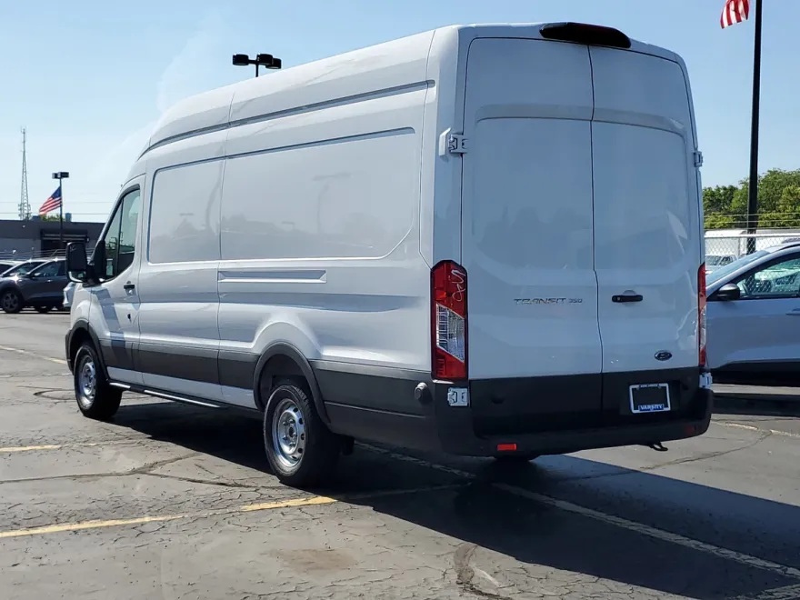 2025 Ford Transit Cargo Van photo 1