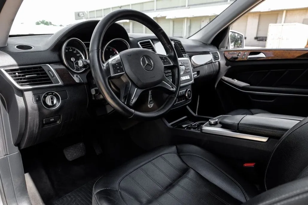 2014 Mercedes Benz GL 450 photo 1
