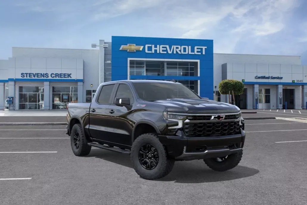2025 Chevrolet Silverado 1500 ZR2 photo 1