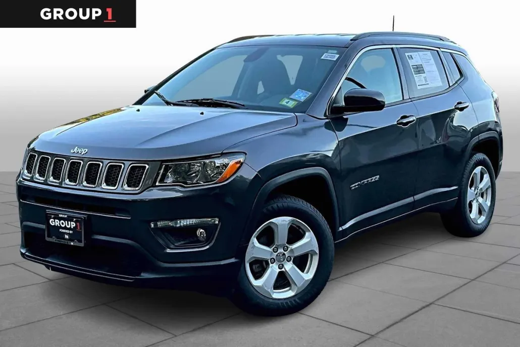 2019 Jeep Compass Latitude photo 1