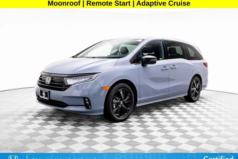 2023 Honda Odyssey Sport photo 1