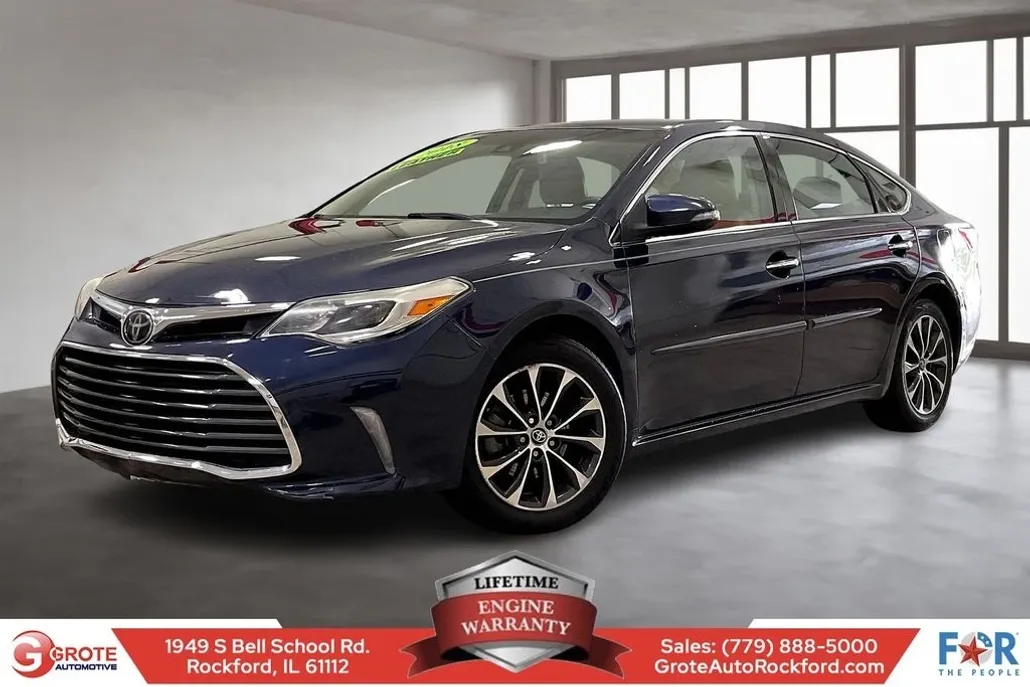 2018 Toyota Avalon XLE photo 1